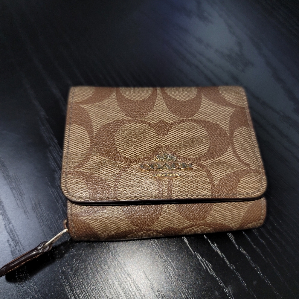 Coach trifold wallet